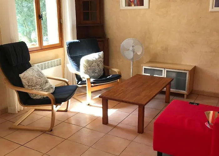 Hébergement de vacances De Charme à *